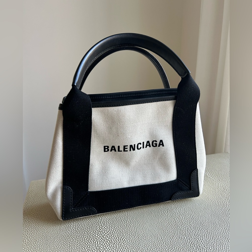 Balenciaga shoulder bag - Picture 1 of 4